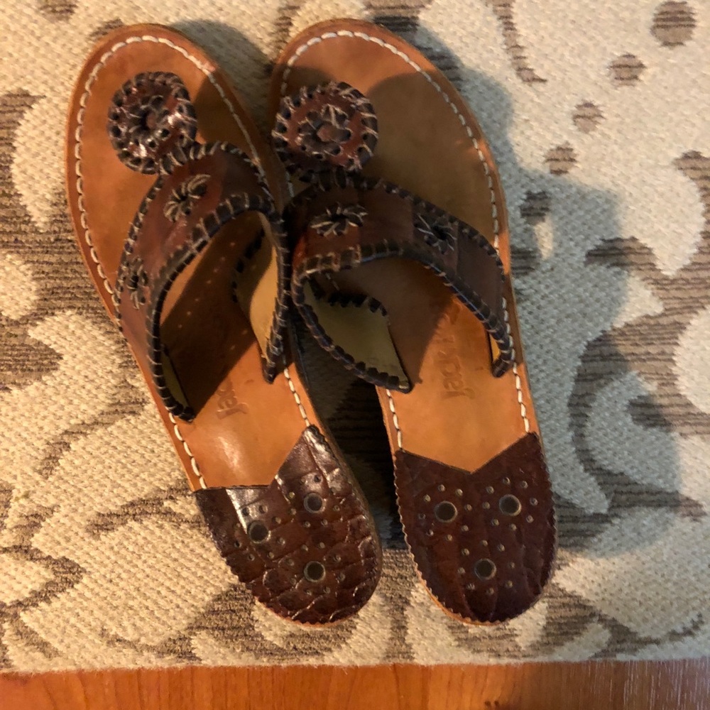 jack Rogers w/ heel